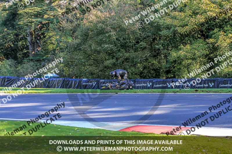 cadwell no limits trackday;cadwell park;cadwell park photographs;cadwell trackday photographs;enduro digital images;event digital images;eventdigitalimages;no limits trackdays;peter wileman photography;racing digital images;trackday digital images;trackday photos